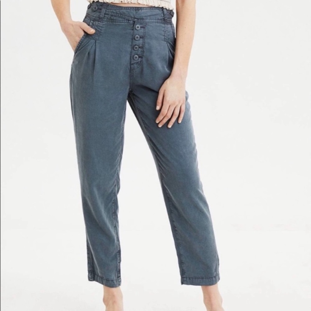 American Eagle New! High Waisted Pants Crop
